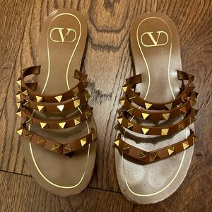 Valentino Size 35 Sandals
